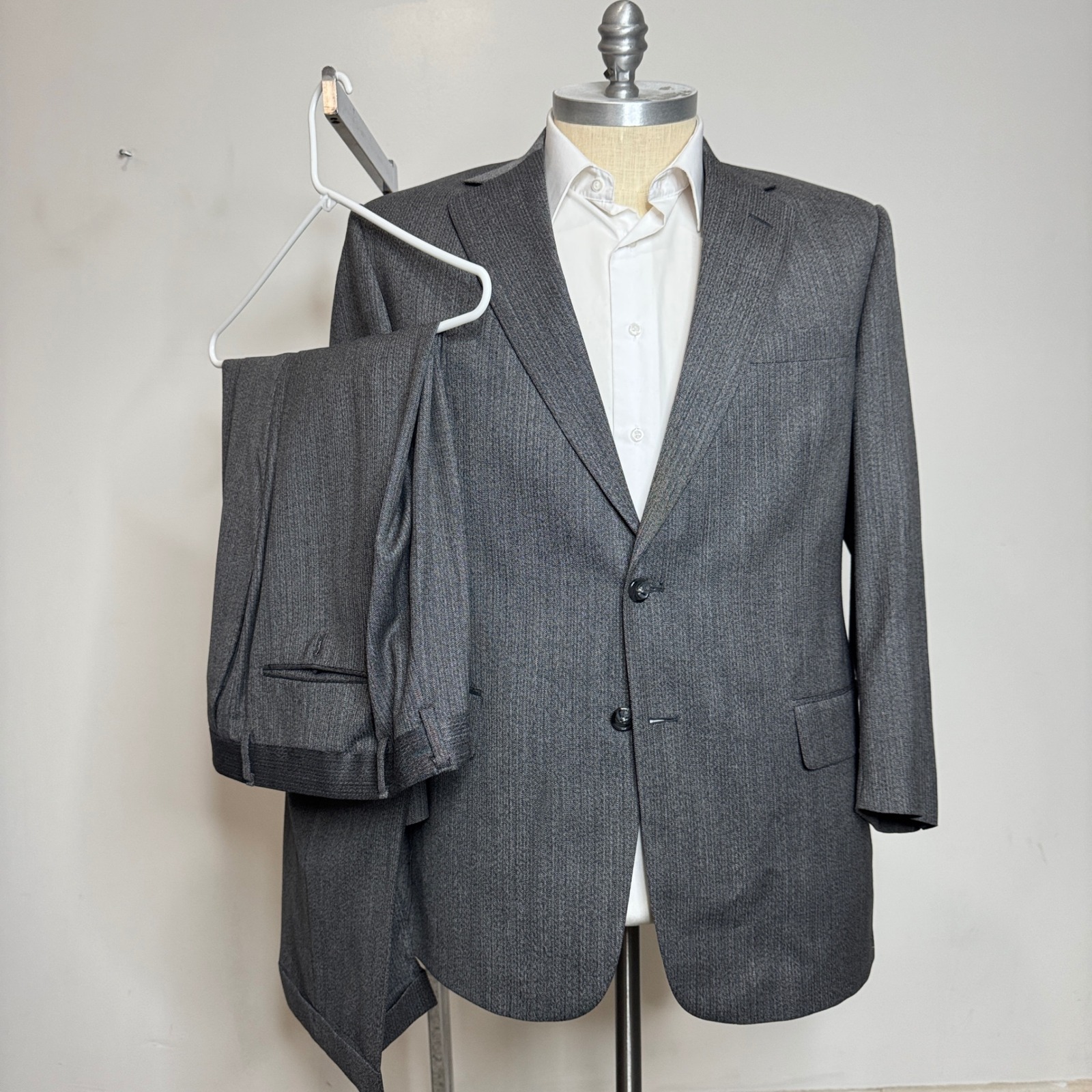 Van Lebow For Hartz Mens Wool Suit Charcoal Gray 44r 38w